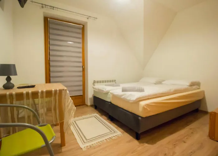 Hubert Alloggio in famiglia Białka